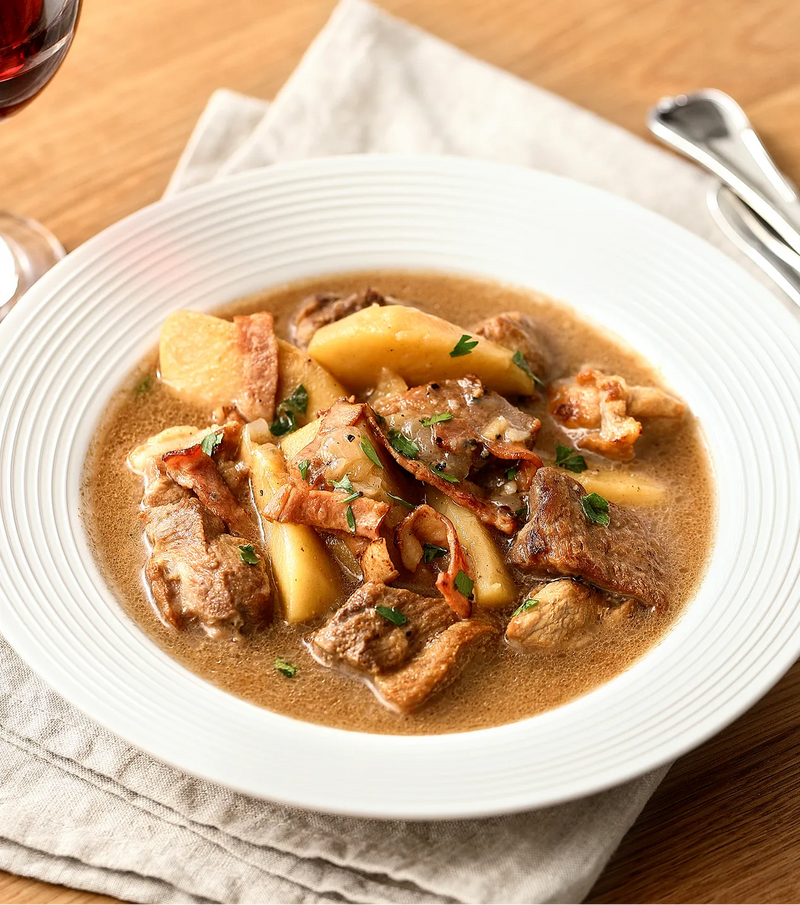 Fläskkött bräserat med äpplen