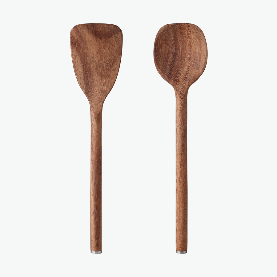 Duo-setet i valnöt med stekspade och träslev, sett ovanifrån