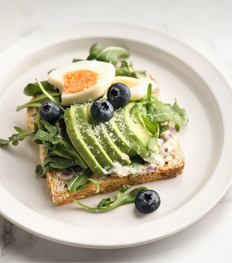 Avokadotoast med ägg