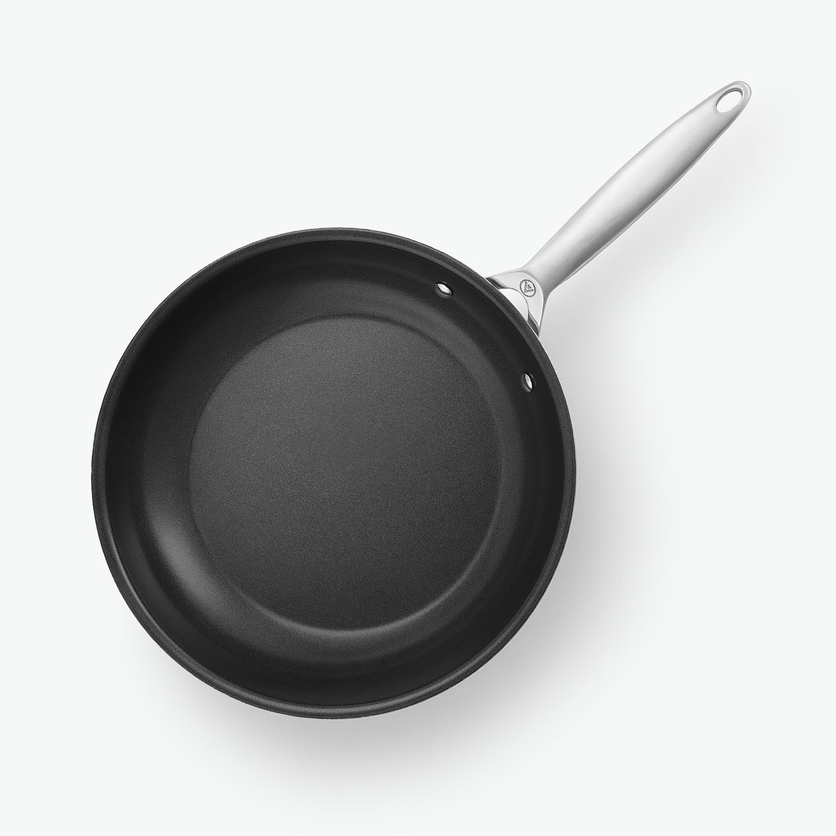 Stekpanna i 3-Ply keramisk, Ø28 cm, sedd ovanifrån med den släta beläggningen