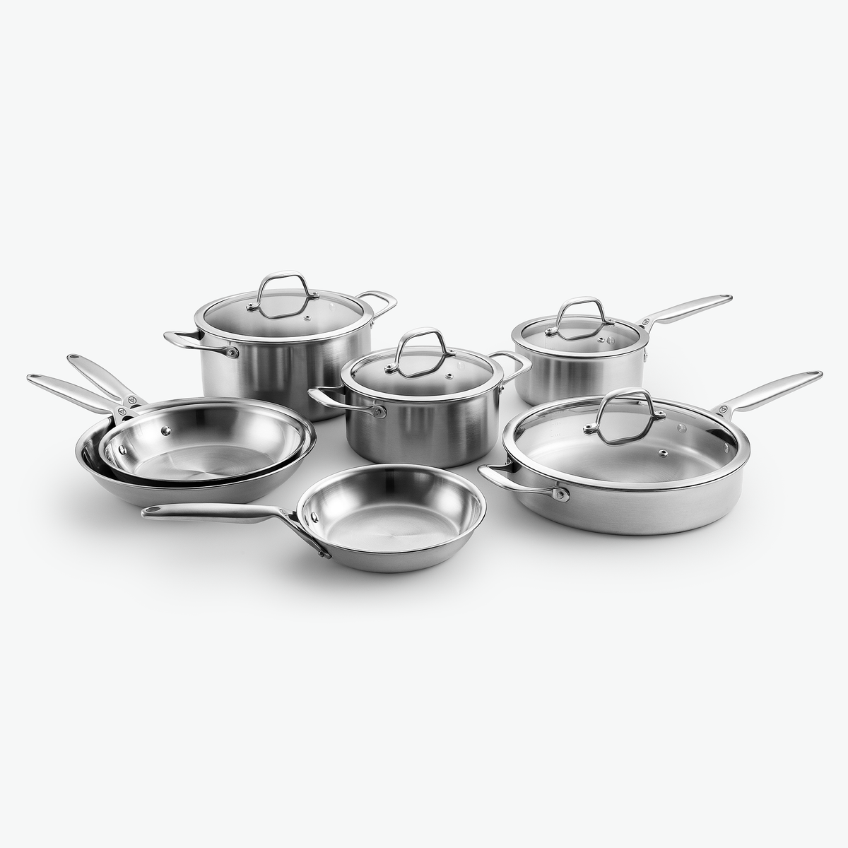 Kockset i 3-Ply rostfritt stål: två grytor, kastrull, sautépanna och stekpannor Ø20, Ø24 och Ø28 cm, med glaslock