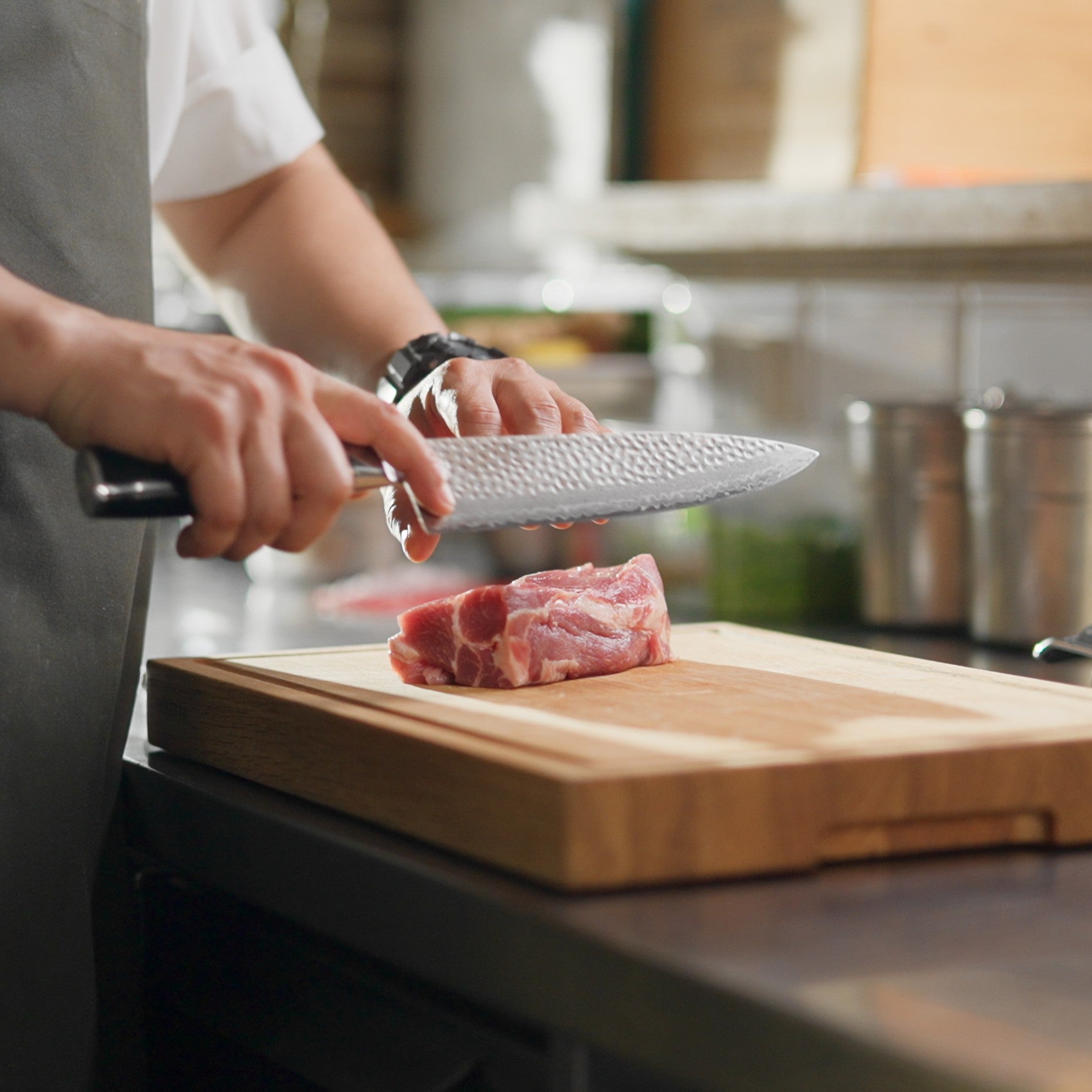 Skärbräda med saft­ränna – Ek