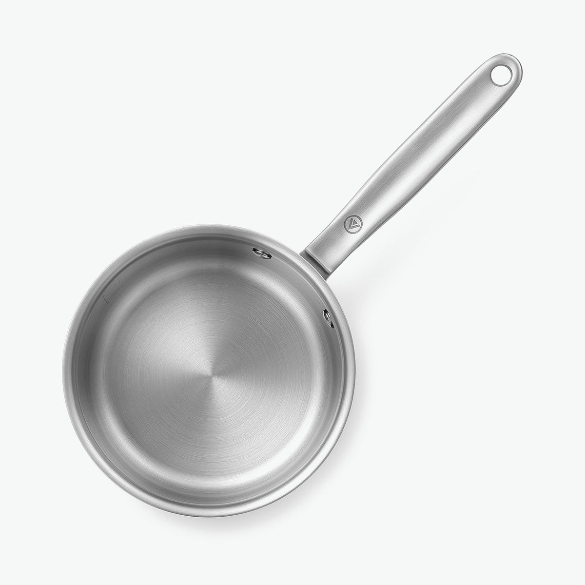 Kastrull i 5-Ply rostfritt stål med kopparkärna, Ø16 cm, 2 l, sedd ovanifrån